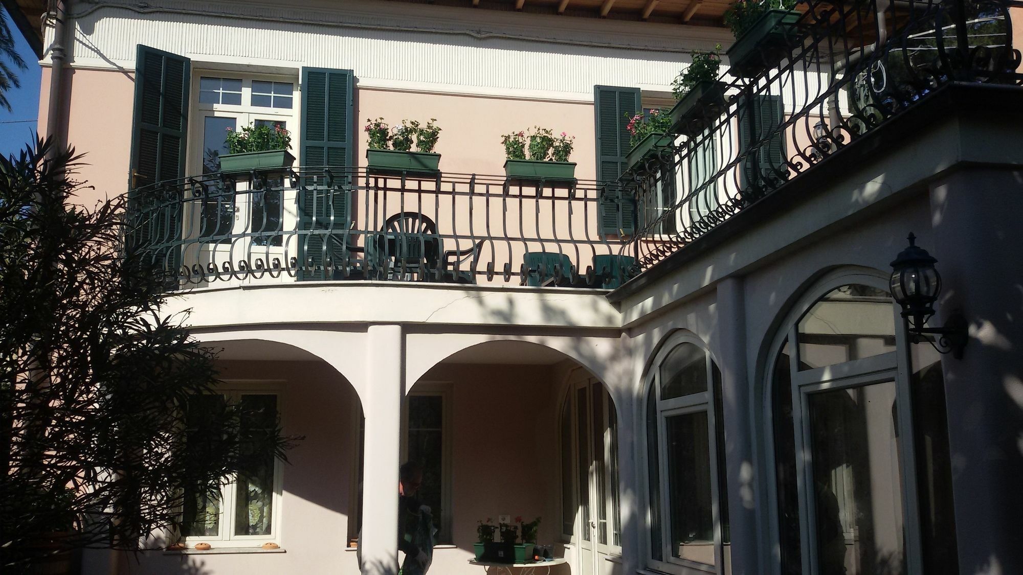 Hotel La Scogliera Bordighera Exteriör bild