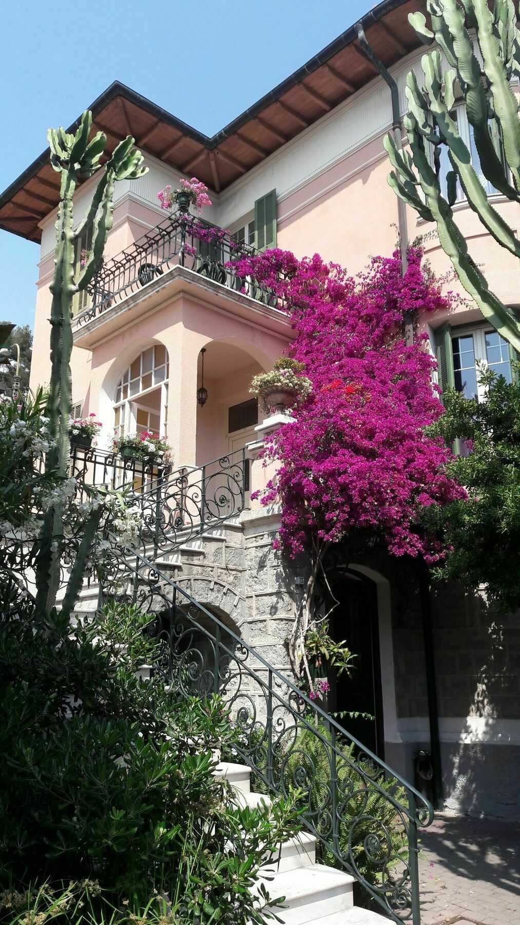 Hotel La Scogliera Bordighera Exteriör bild